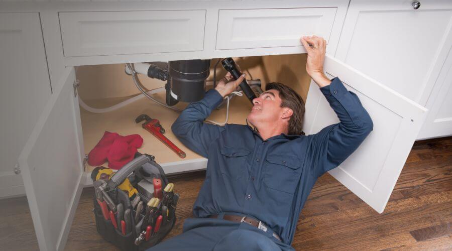 Professional emergency plumbing in Vredenburgh, AL
